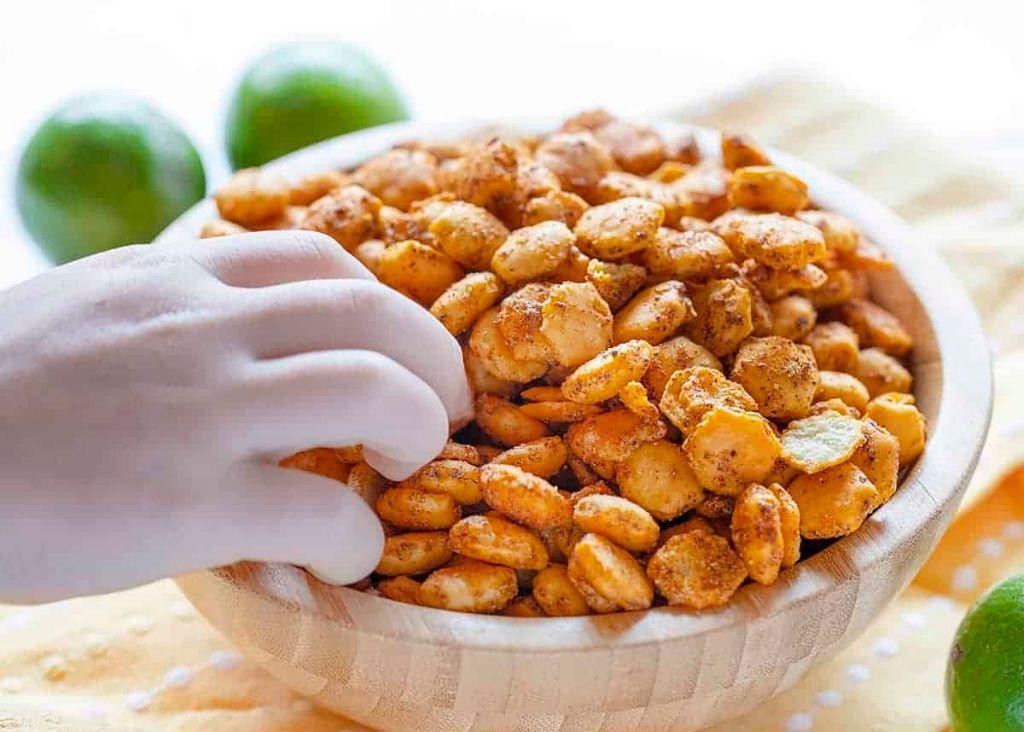 Chili Lime Oyster Crackers