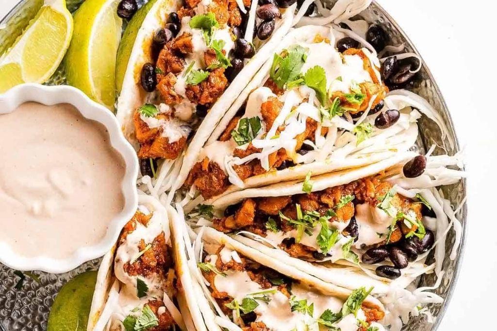 Chipotle Lime Chicken Thigh Tacos