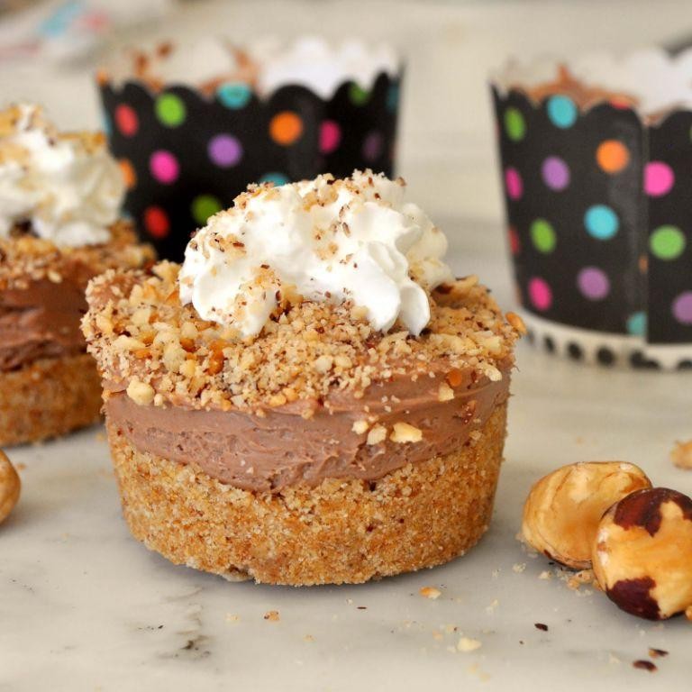 Chocolate Hazelnut Mini Graham Cracker Desserts