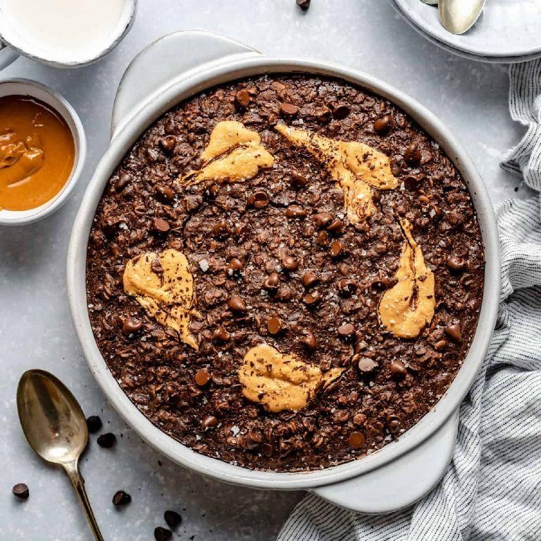Chocolate Peanut Butter Baked Oatmeal