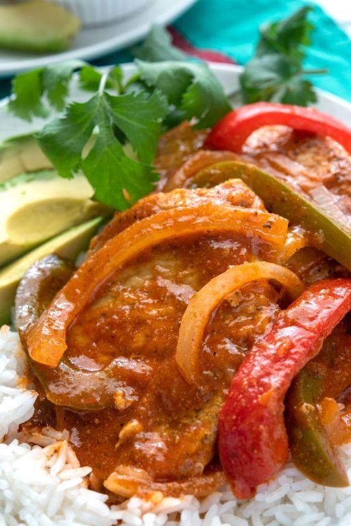 Chuletas al Caldero (Puerto Rican Pot-Roasted Pork Chops)