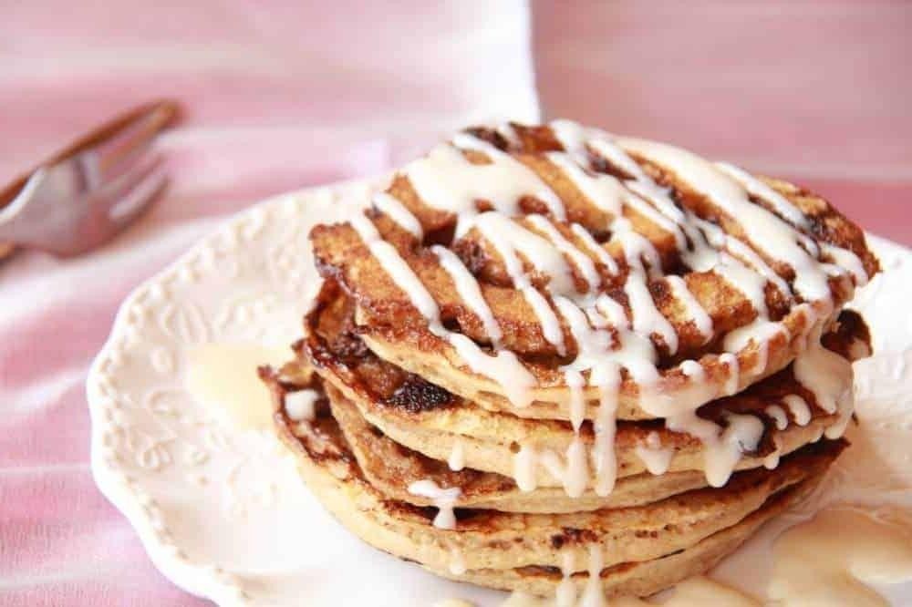 Cinnamon Roll Chocolate Chip Pancakes