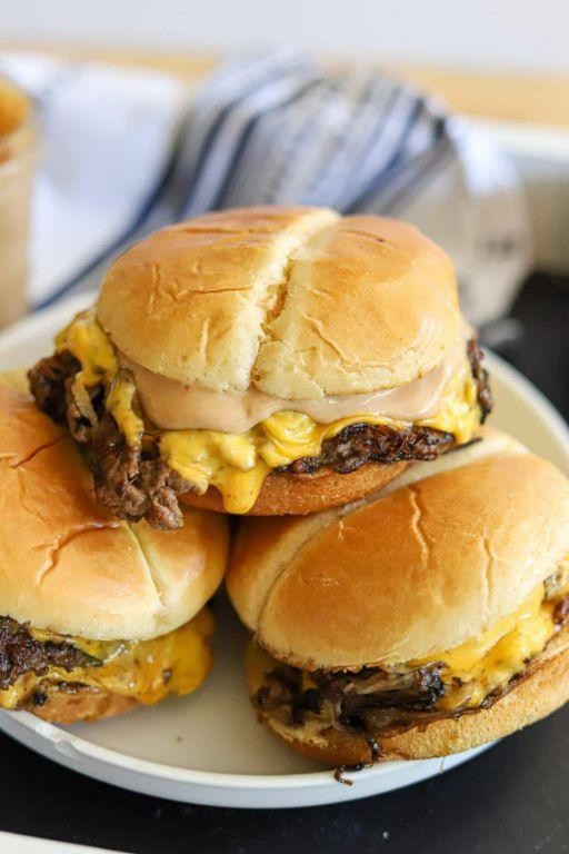 Classic Blackstone Cheeseburger with Caramelized Onions