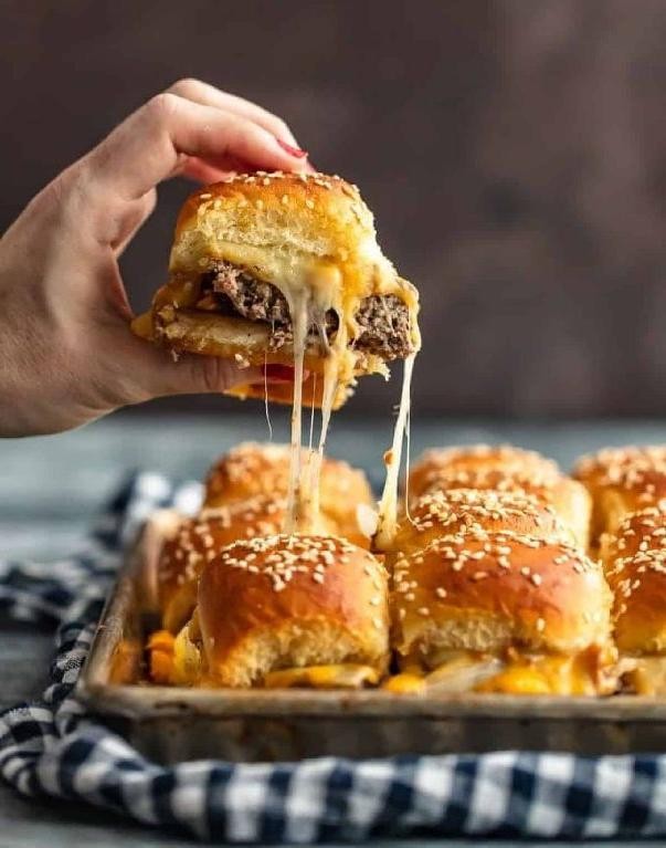 Classic Cheeseburger Sliders