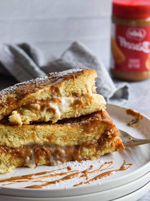 Cookie Butter Stuffed French Toast