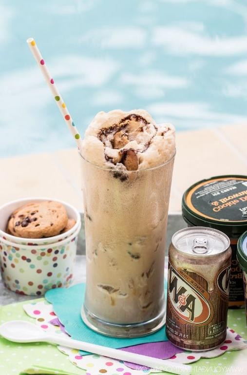 Cookies and Cream Ice Cream Root Beer Float