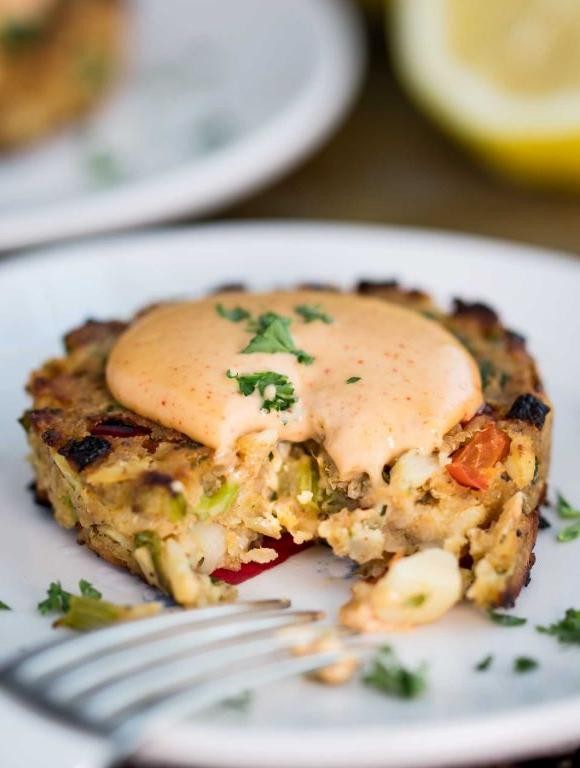 Cornmeal Clam Cakes with Chipotle Aioli
