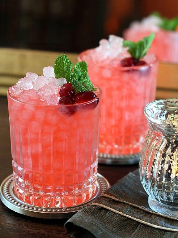 Cranberry Gin Fizz
