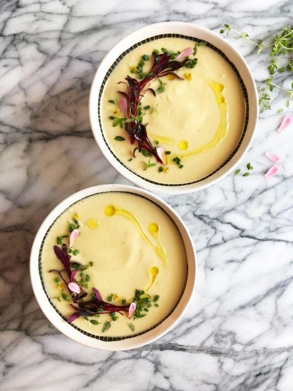 Creamy Cauliflower Soup with Truffle Oil