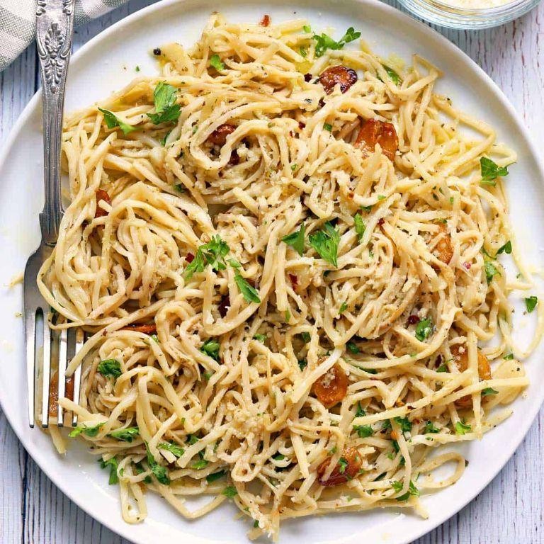 Creamy Garlic Hearts of Palm Pasta