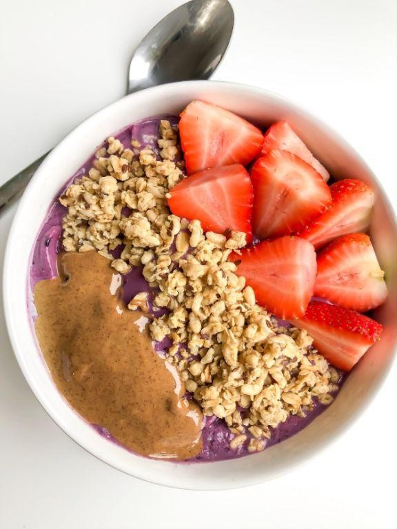 Creamy Isopure Protein Smoothie Bowl