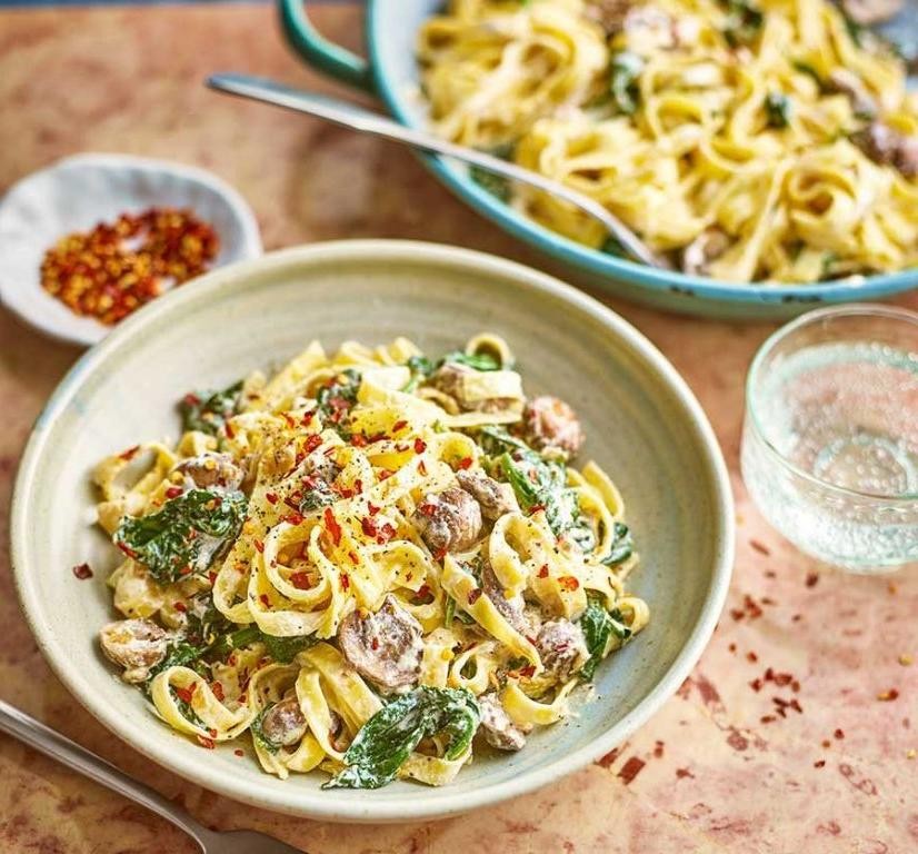 Creamy Mushroom and Spinach Pasta