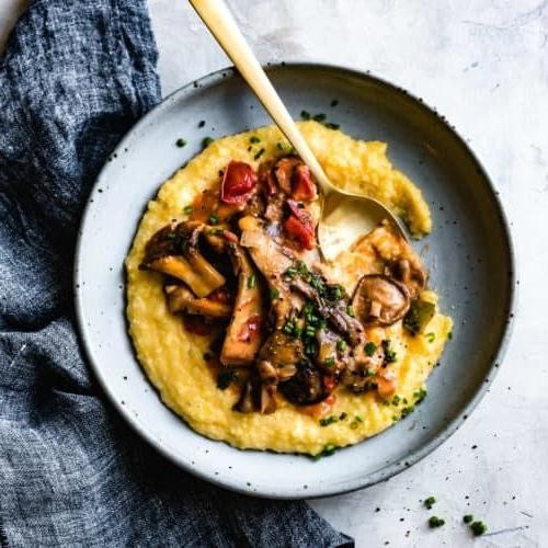 Creamy Mushroom and Thyme Grits Bowl