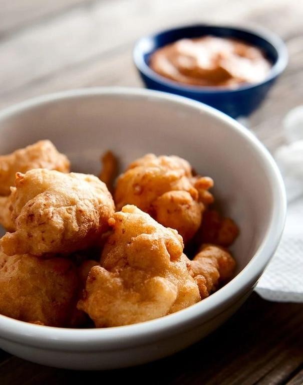 Crispy Beer-Battered Clam Cakes