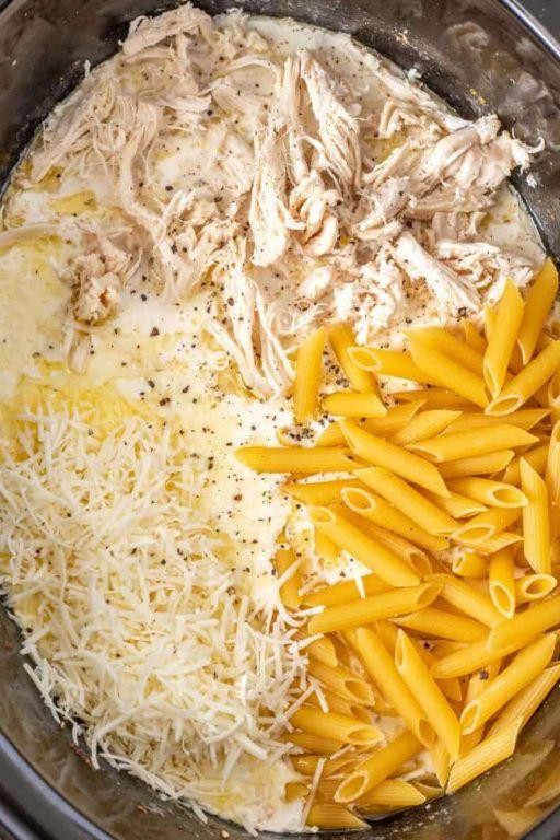 Crockpot Cream Cheese Chicken Alfredo