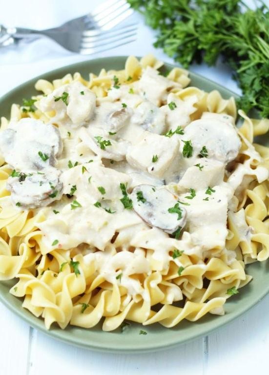 Crockpot Cream Cheese Chicken Stroganoff