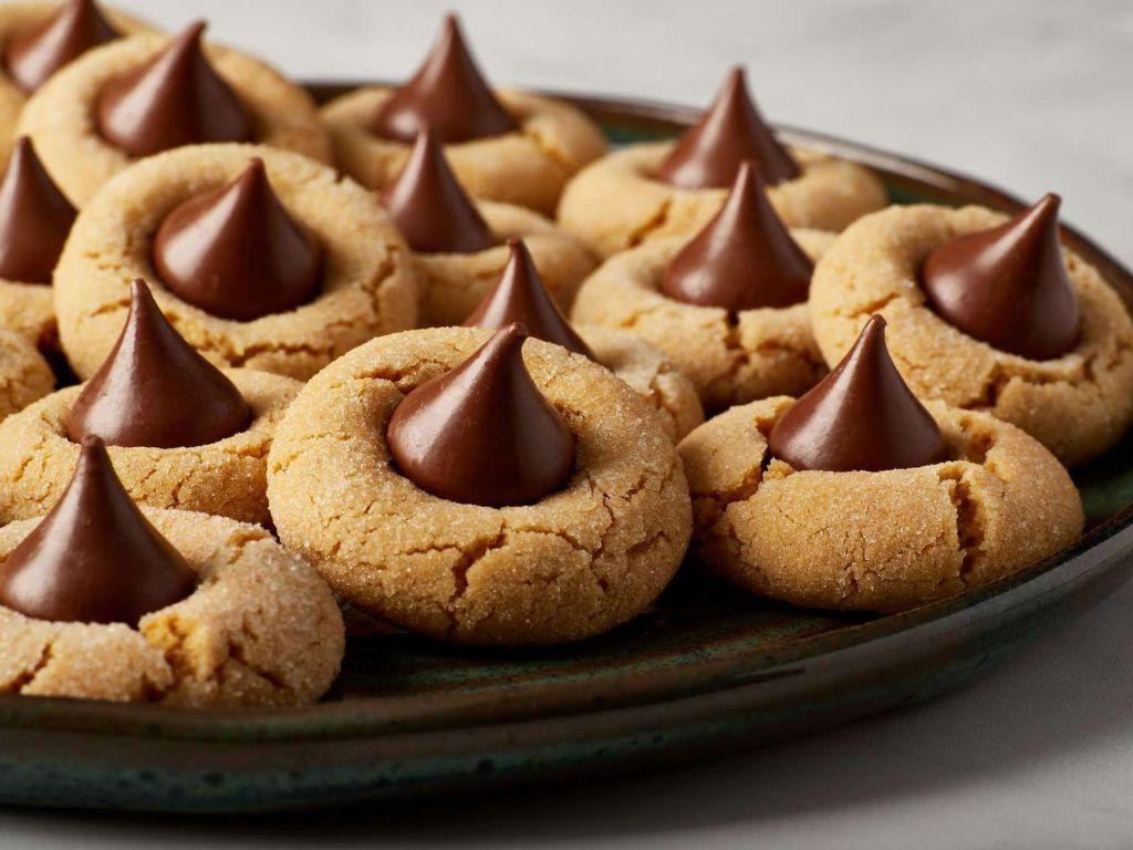 Crunchy Crisco Peanut Butter Blossoms