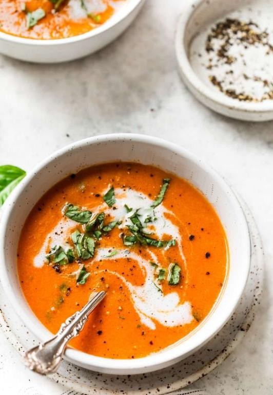 Dairy-Free Creamy Tomato Basil Soup