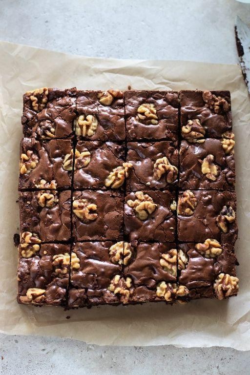 Decadent Brownies with Walnuts