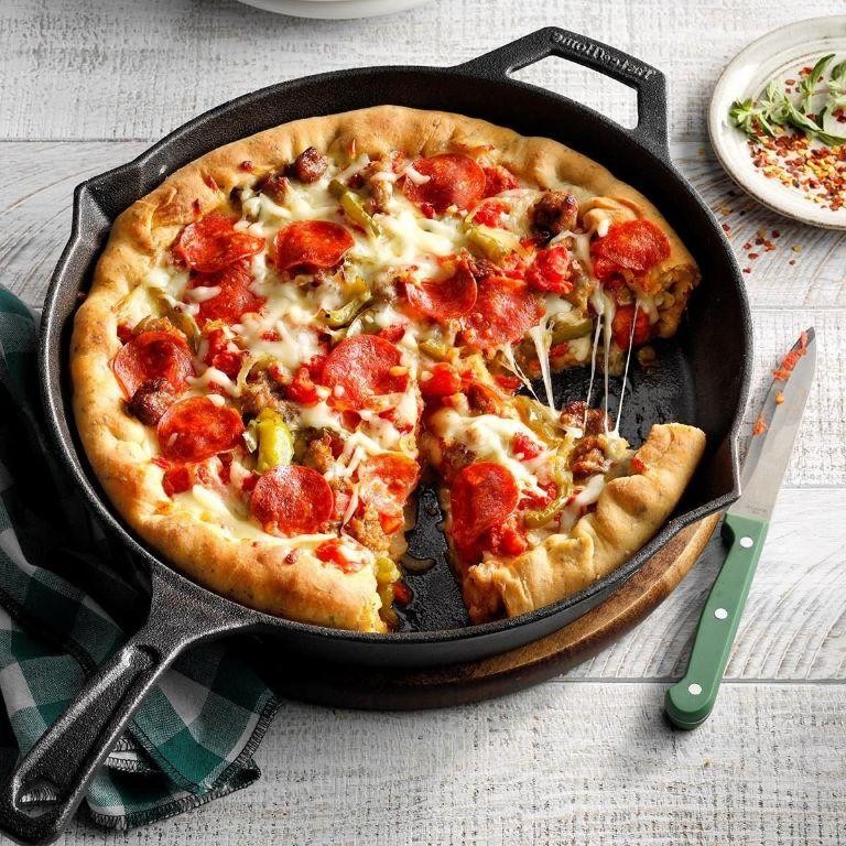Deep-Dish Pizza with Sausage and Peppers