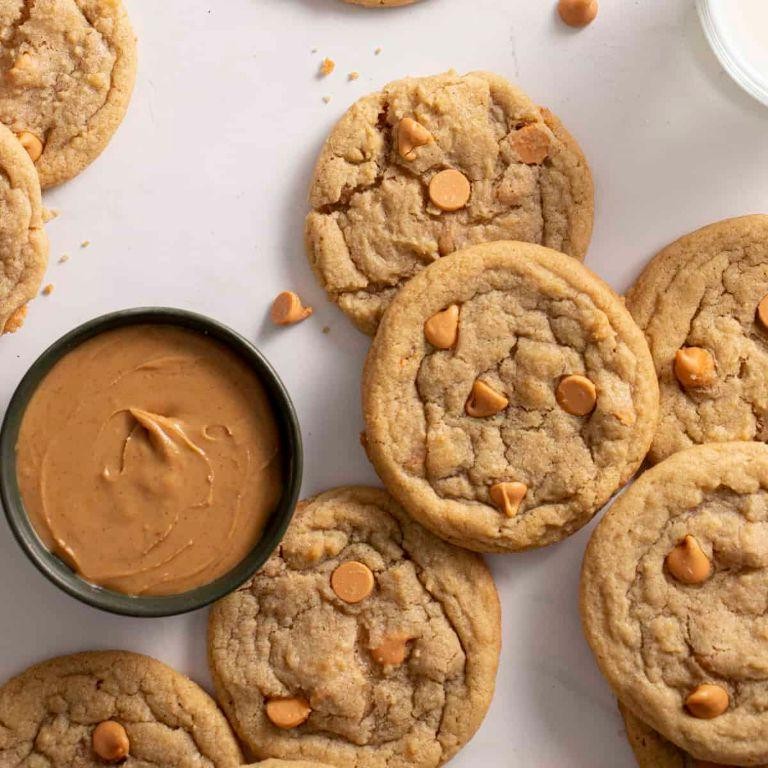 Double Peanut Butter Crisco Cookies