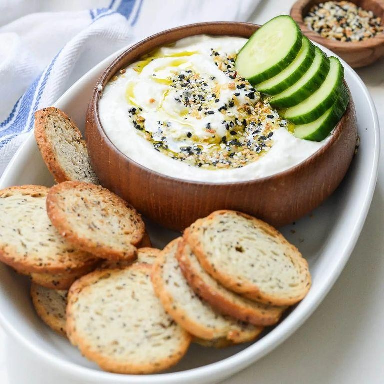 Everything Bagel Cottage Cheese Dip