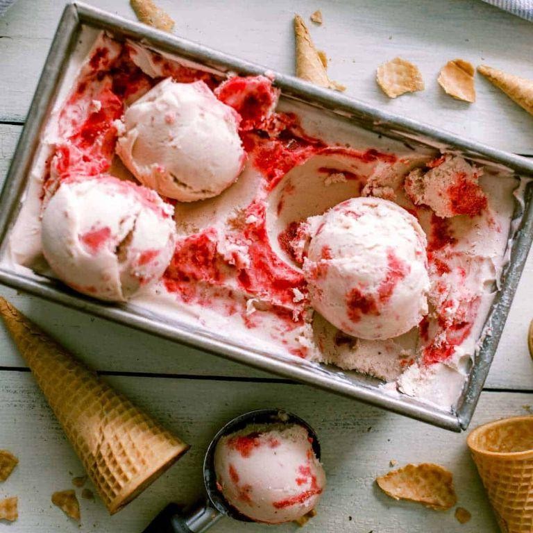 Fresh Mint and Strawberry Swirl Ice Cream