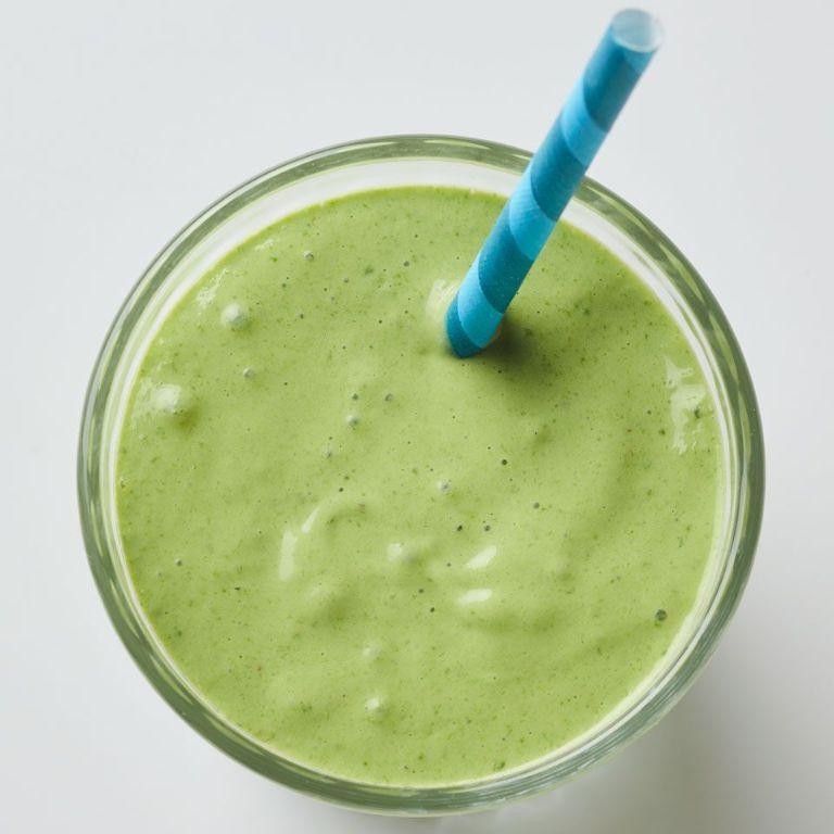 Frozen Avocado and Spinach Green Smoothie