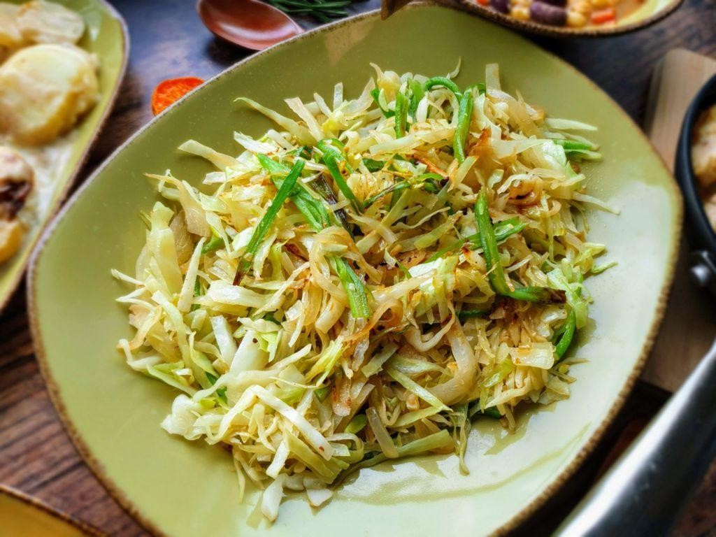 Garlic Butter Canned Cabbage Sauté
