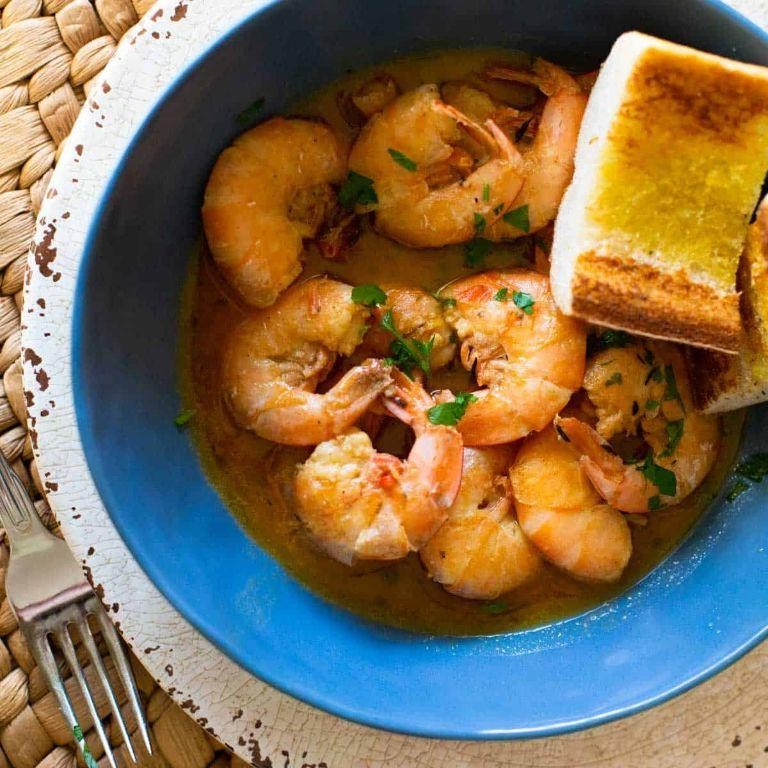 Garlic Butter Prawn Bisque with Crusty Bread