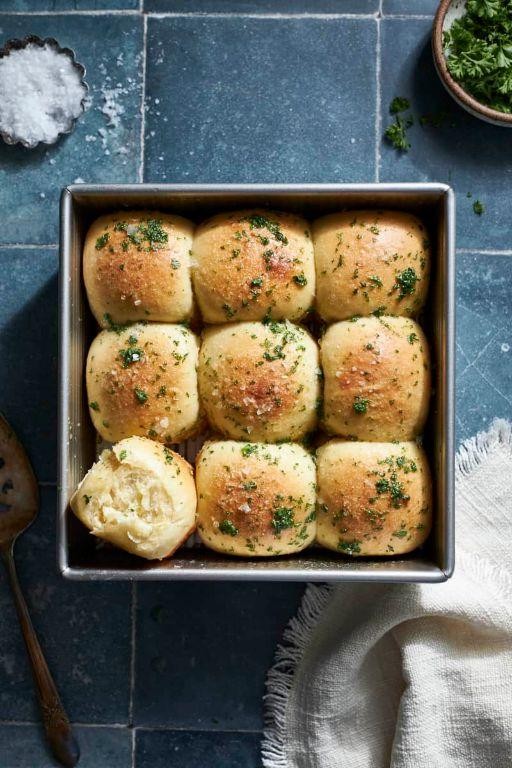 Garlic Parmesan Sourdough Discard Rolls