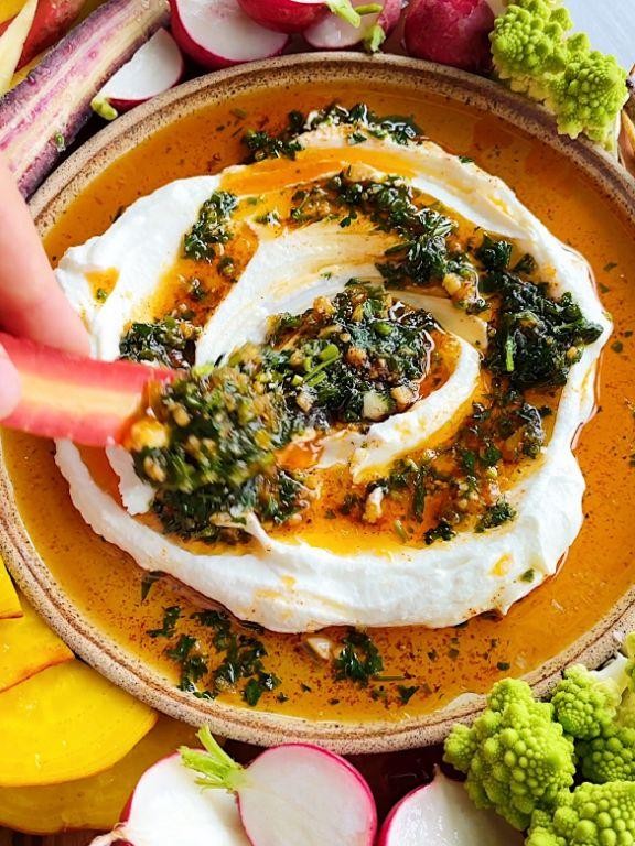 Garlic and Herb Greek Yogurt Dip