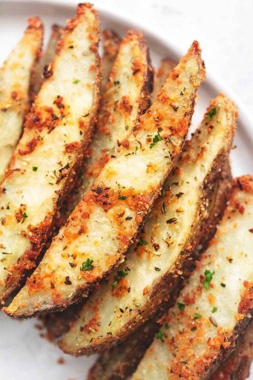 Garlic parmesan potato wedges