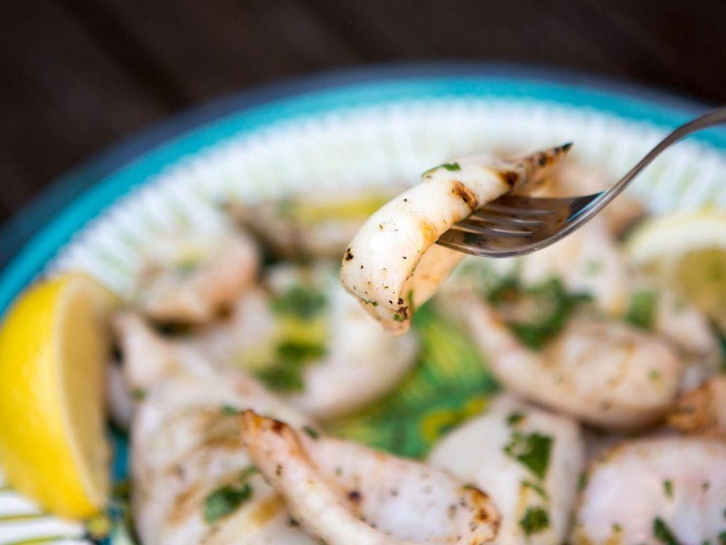 Greek Grilled Squid with Olive Oil and Lemon