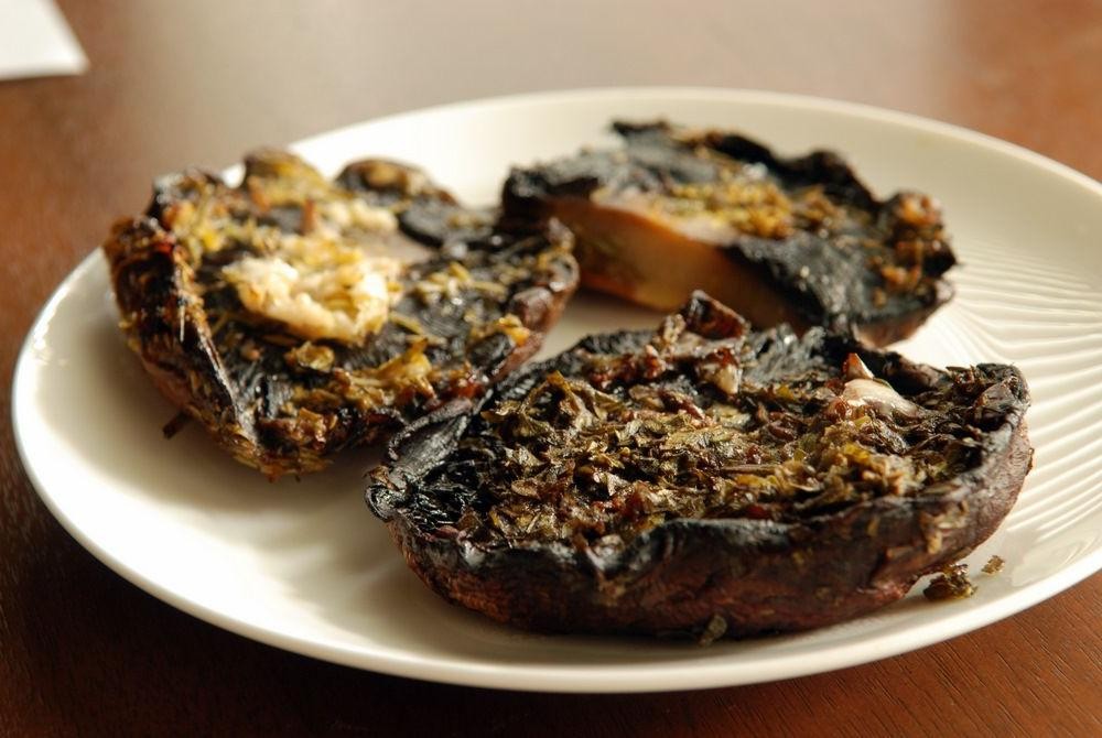 Grilled Portobello Mushrooms with Garlic and Thyme