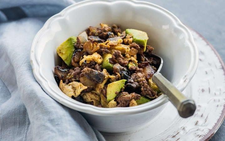 Ground Beef and Avocado Breakfast Bowl