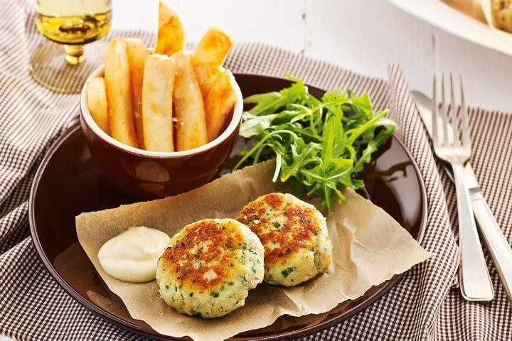 Hake Fish Cakes with Dill Aioli