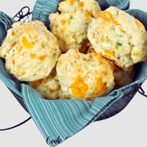 Herb-Infused Ruby Tuesday Biscuits