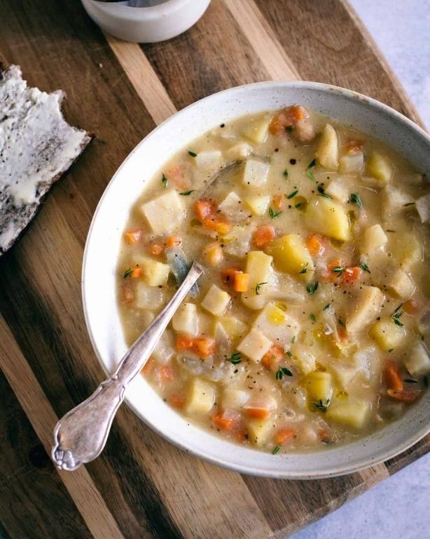 Herbed Potato and Celery Root Soup