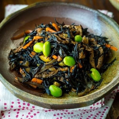 Hijiki Salad (Seaweed Salad)
