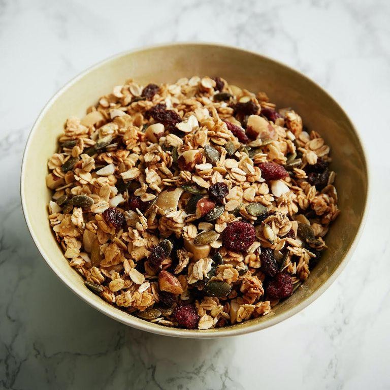 Homemade Granola with Dried Fruits