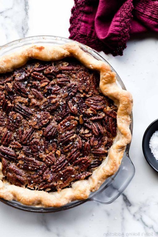 Homemade Pecan Pie with Maple Syrup