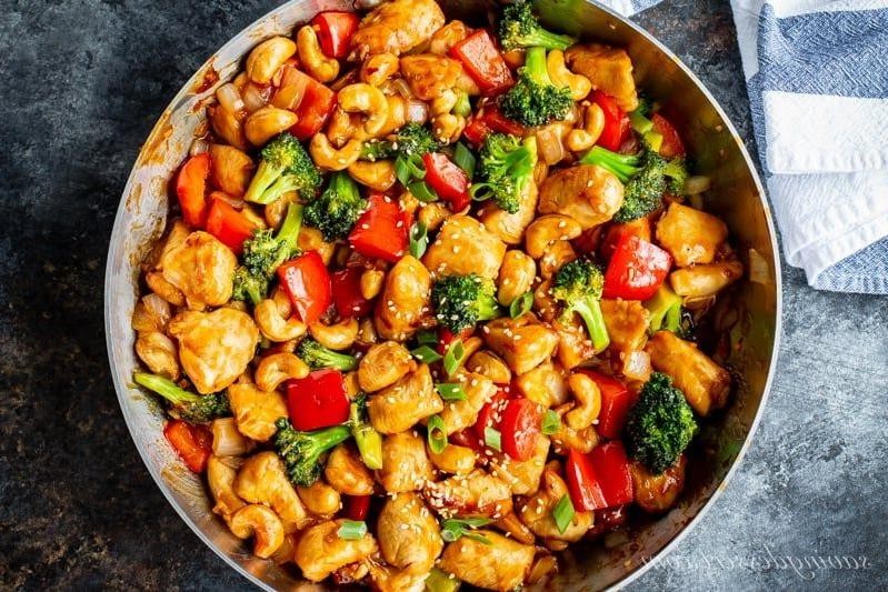 Honey Garlic Cashew Chicken Stir-Fry