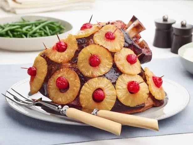 Honey Glazed Ham with Pineapple