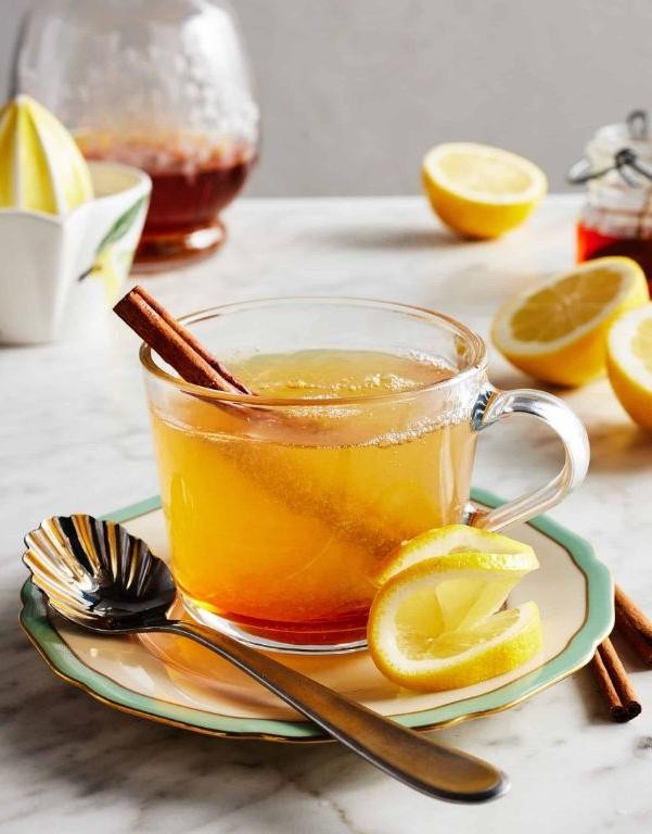 Hot Toddy with Honey and Lemon