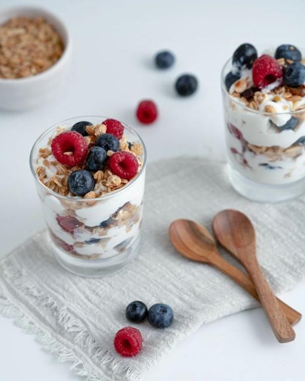 Isopure Unflavored Protein Yogurt Parfait