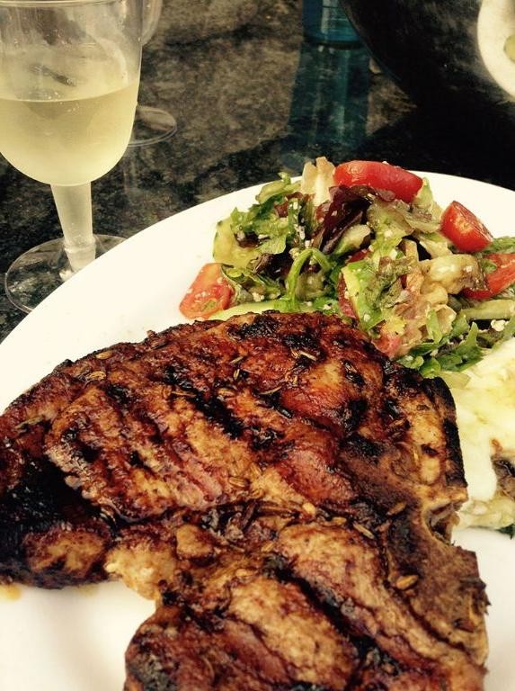 Italian-Style Pork Chops with Balsamic Glaze