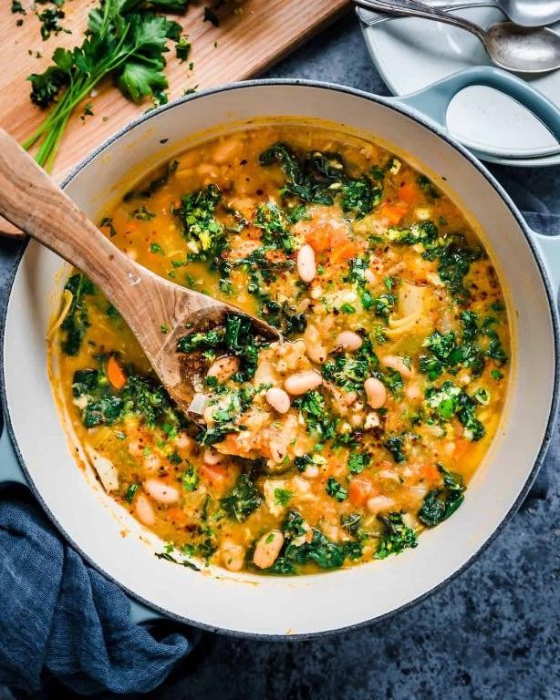 Kale and White Bean Soup
