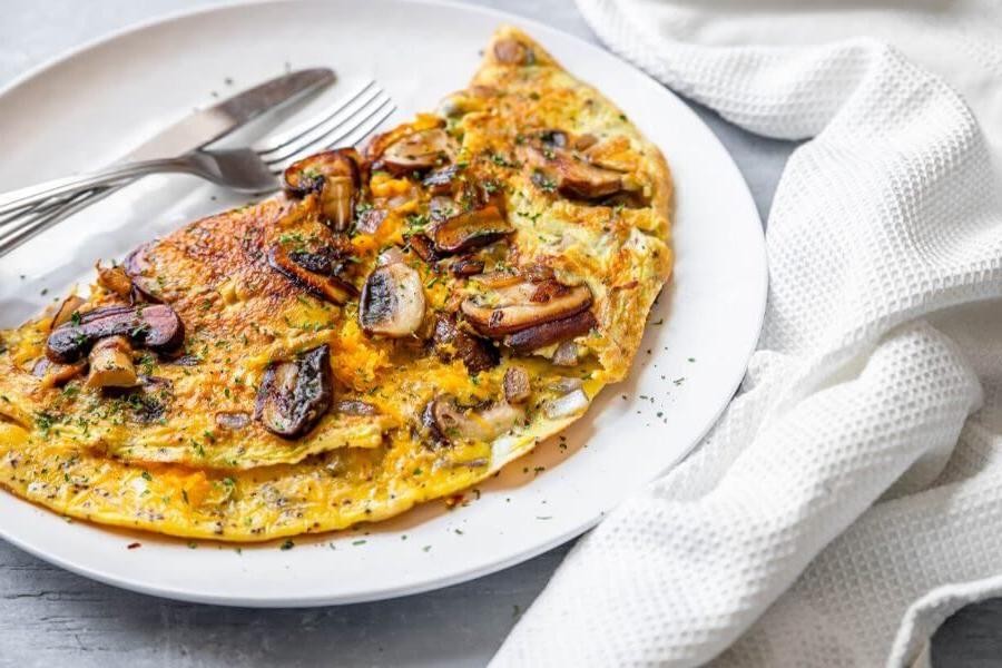 Keto Mushroom and Cheese Omelette