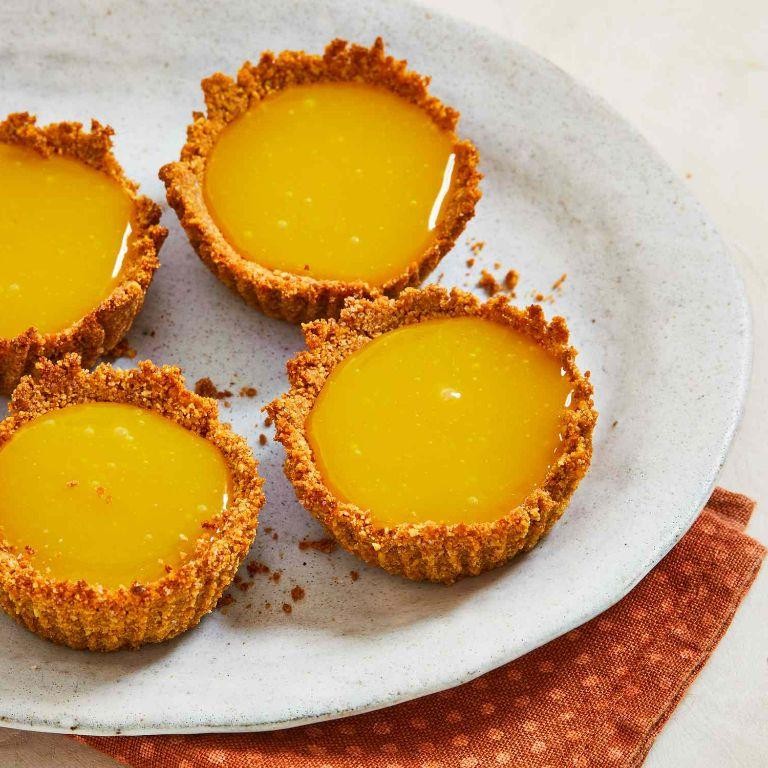 Lemon Curd Mini Graham Tartlets
